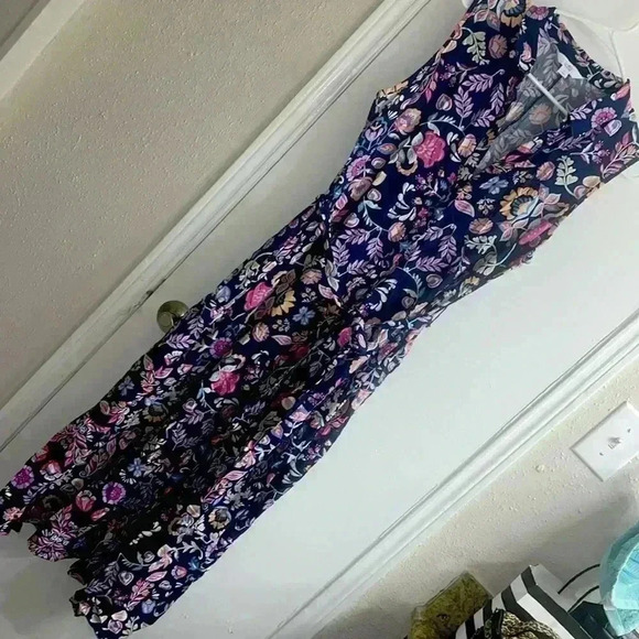 Women's Croft & Barrow® Sleeveless Maxi Shirtdress size M - Picture 4 of 10